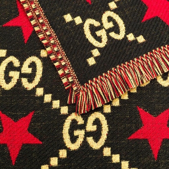 NWT Authentic Gucci Star & Heart GG Wool Scarf - Picture 7 of 7